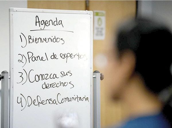 ¡PODRÍAN ARRESTAR Y DEPORTAR A MIGRANTES!