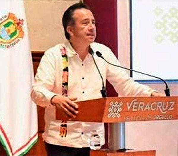 ¡HASTA INVITA AL CARNAVAL DE VERACRUZ!