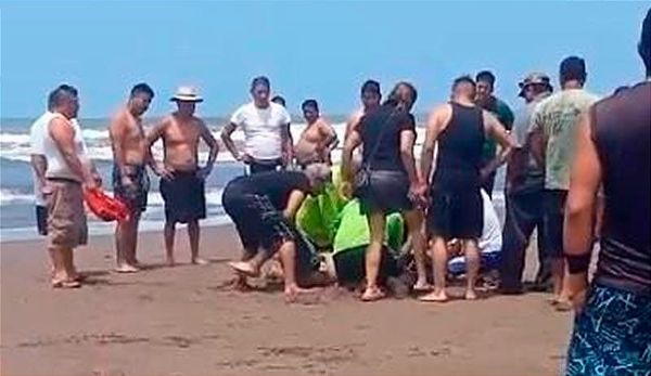 ¡JOVENCITO SE AHOGÓ EN LA PLAYA MONTE PÍO!