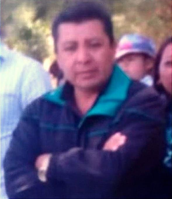 ¡MATAN A EX ALCALDE DEL PRI! - *Lo emboscan en su camioneta con su esposa  *Dos balazos en la cabeza y uno en el tórax