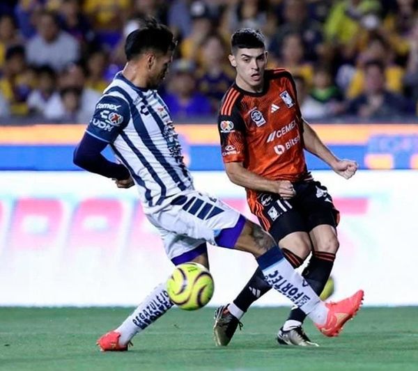 ¡PACHUCA GOLEA A TIGRES EN EL “VOLCÁN”! - Tigres no alcanzó a llegar al año sin perder en el Universitario, luego de caer 3-0 por el Pachuca.