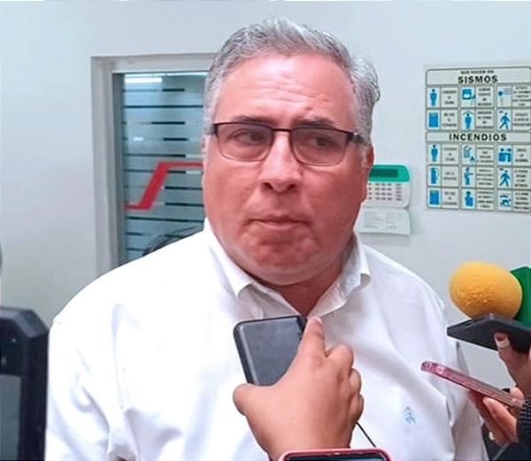 ¡TRUENAN CONSTRUCTORES! - *Acusan de todo, constructoras fantasmas, sin licitación, marca patito, todos los vicios habidos y por haber