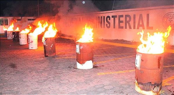 ¡FGR INCINERA 243 KILOS DE NARCÓTICOS! - *SE DESTRUYERON 188 OBJETOS