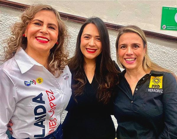 ¡SALEN TODAS! - *Mujeres del PRI-PAN-PRD *No se van a dejar…