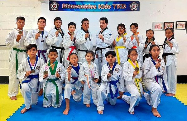 ¡GRAN ACTUACIÓN DE KIDO TKD LA FLORIDA EN COPA LA AMISTAD!