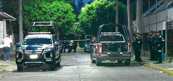 ¡"LEVANTADO" EN AMATLÁN DE LOS REYES!