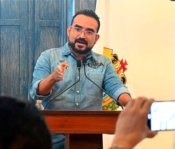 ¡CUI REGRESÓ 4 MIL 500 MILLONES! - *Para Uso en Otros Estados *“No Sólo No Invirtió...”