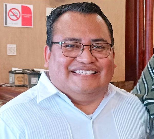 ¡MANDAN AL PADRE JULIO A LA MIXTEQUILLA!