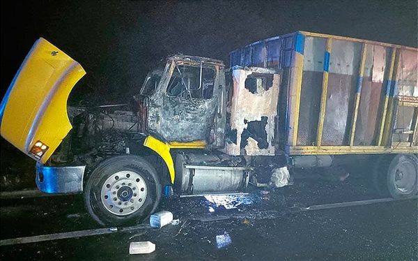 ¡QUEDÓ COMO LA CARGA! - *En la Cardel-Veracruz