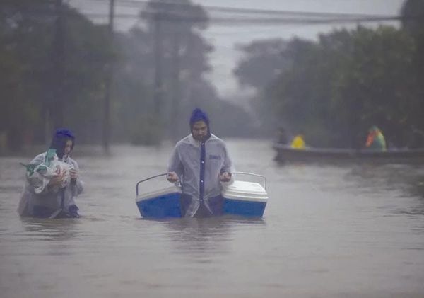 ¡AMAINAN LLUVIAS, PERO HAY TEMOR DE MÁS INUNDACIONES! - 147 MUERTOS, 127 DESAPARICIONES Y 806 HERIDOS