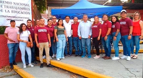 ¡REBELIÓN DE MAESTROS! - TOMAN LA SEV