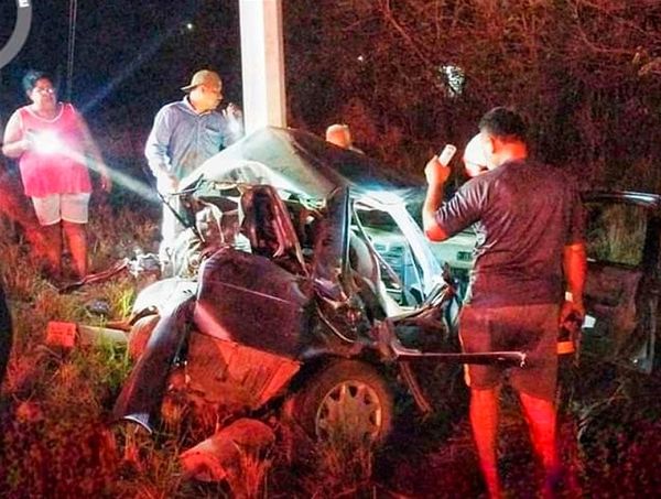 ¡CARRETERAZO DEJA UN MUERTO Y TRES HERIDOS! - *Carretera Federal La Tinaja-Ciudad Alemán