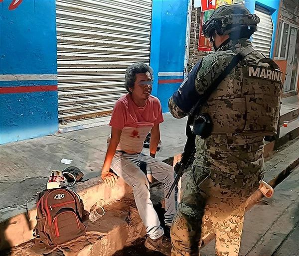 ¡QUERÍA ROBARLE ALGO MÁS QUE EL CORAZÓN!