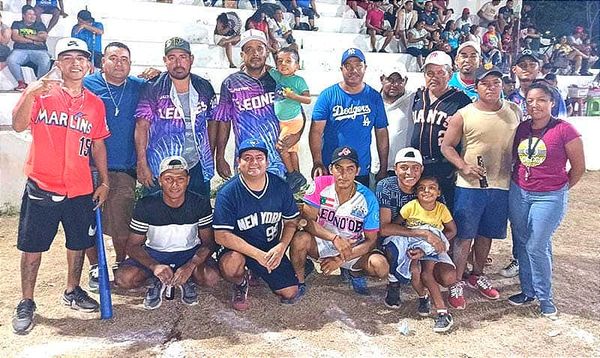 ¡LA CUAUHTÉMOC GANA 6-2 A MEDELLÍN! - INTERLIGAS DE BÉISBOL PLAYERO