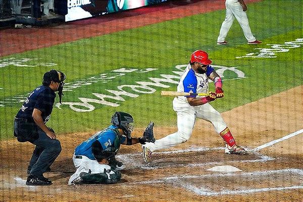 ¡EL ÁGUILA GANA EL PRIMERO EN LEÓN! - *Décimo salvamento para Julián Fernández