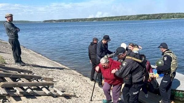 ¡TOMAN RUSOS CINCO PUEBLOS DE UCRANIA!