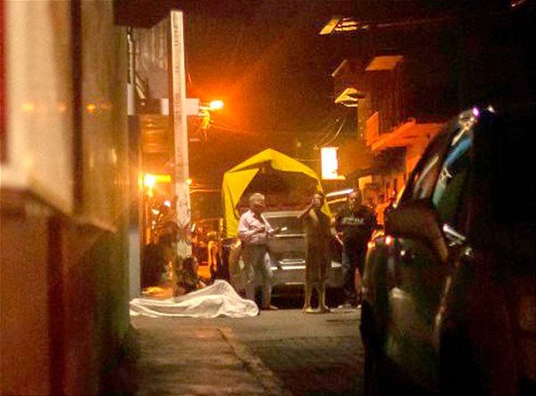 ¡QUE BAJAN FEMINICIDIOS, PERO EN 48 HORAS ASESINAN A 4 MUJERES!