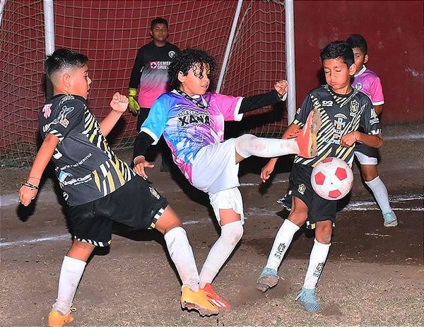 ¡LEONES NORTE SE ENFRENTA A TLACUACHES! - *EN LA BICENTENARIO