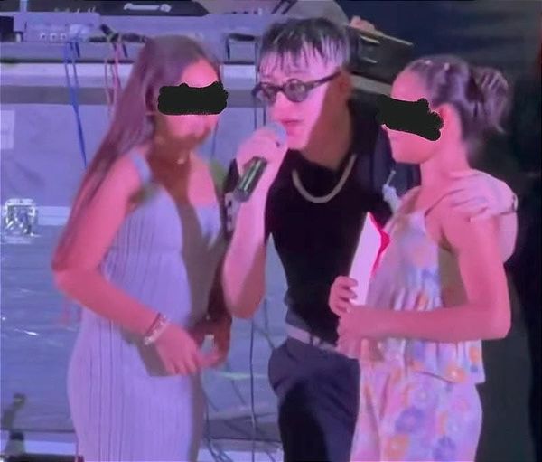 ¡NIÑAS SON OBLIGADAS POR DANI FLOW CANTAR LETRA CON CONNOTACIONES SEXUALES!