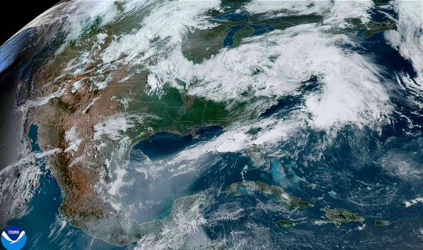 ¡MAÑANA APRIETA EL BOCHORNO! - *SE INQUIETA EL PACÍFICO