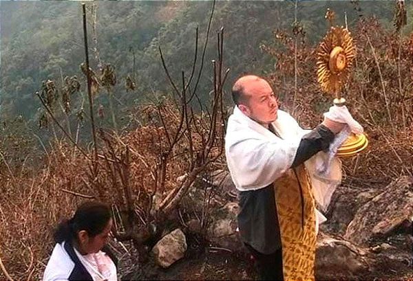 ¡REZAN PARA ACABAR CON LOS INCENDIOS!