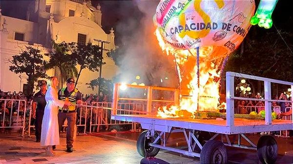 ¡BLINDAN EL CARNAVAL! - POR TIERRA, MAR Y CIELO