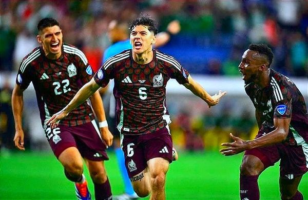 ¡SUFREN… PERO GANAN! - *Apenas y Vencen 1-0 a Jamaica