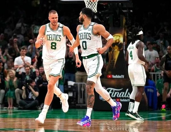 ¡CELTICS GANA A MAVERICKS EL PRIMER JUEGO DE LAS FINALES NBA!