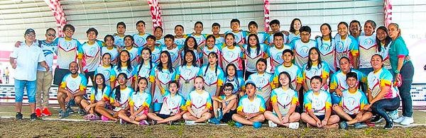 ¡ACARICIA VERACRUZ TÍTULO EN REGIONAL DE NATACIÓN!