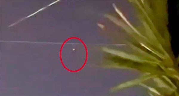 ¡PASA ROZANDO LA ISS!