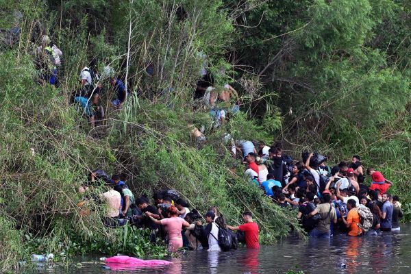 ¡DEFIENDE IOWA SU NUEVA LEY DE INMIGRACIÓN!