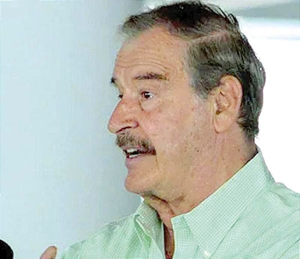 ¡NO LO DEJARON NI LLEGAR! - MADURO IMPIDE LLEGADA DE FOX Y OTROS EX PRESIDENTES A VENEZUELA!