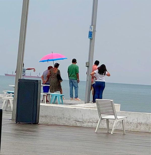 SUSPENDIDO EL DESFILE DE LAS 10! - EL DE LAS 7 SEGÚN LO PREVISTO