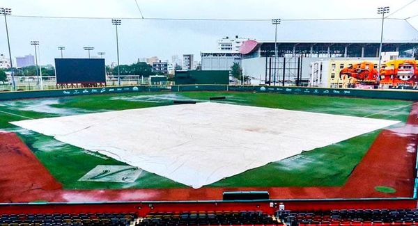 ¡TAMBIÉN CANCELAN EL JUEGO DEL ÁGUILA! - *El “Beto Ávila” Parecía Chapoteadero