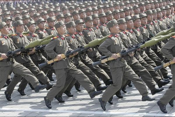 ¡UCRANIA MUESTRA A PRESUNTOS SOLDADOS NORCOREANOS EN RUSIA!