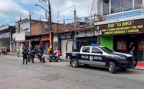 ¡EJECUTADO EN LA CANTINA! - MUJER SICARIA MATO A BALAZOS AL “CHOGONO” ARGUELLES