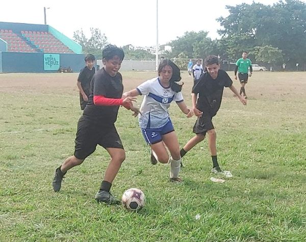 ¡SIGUE TORNEO DE COPA “SOMOS HISTORIA” EN LA LIGA MUNICIPAL!