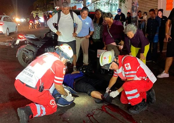 ¡JOVEN MOTOCICLISTA FRACTURADO EN “TORTAZO”!