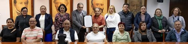 CONJURADA HUELGA EN LA UV! SETSUV acepta 4% al salario