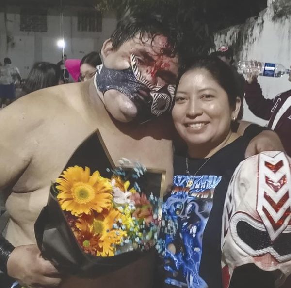 ¡BLACK BABY MANTIENE SU MASCARA!