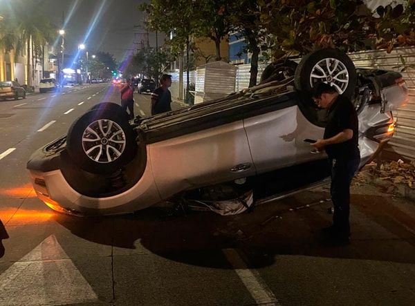 ¡CAFRE PROVOCA CARAMBOLAZO!