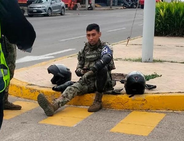 ¡MARINO TERMINA FRACTURADO ARROLLADO POR CAMIONETA!