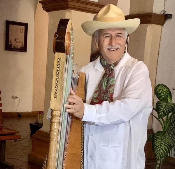 ¡MUERE MAESTRO DEL ARPA!