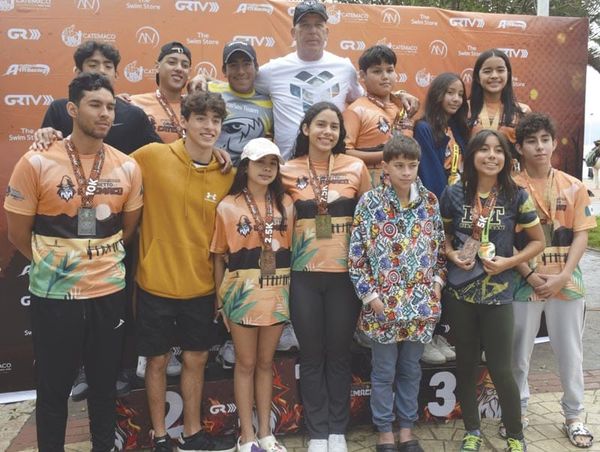 ¡ÉXITO ROTUNDO EL SELECTIVO ESTATAL DE AGUAS ABIERTAS CATEMACO 2025! - * Luis Mario Guzmán gana la distancia de 10 kilómetros