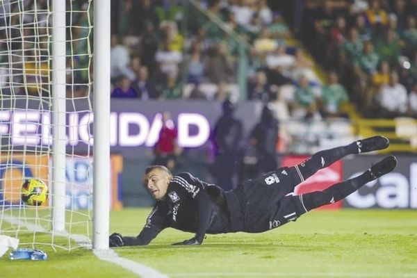 ¡LEÓN IMPARABLE, AHORA VENCE A TIGRES!
