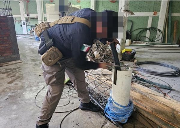 ¡ROBABAN AGUA DE UN POZO CLANDESTINO! - DURANTE UN CATEO DE LA POLICÍA FEDERAL MINISTERIAL EN UN INMUEBLE DE POZA RICA