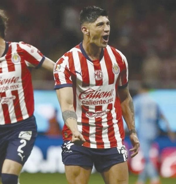 ¡ANOTAN PULIDO Y ROMO EN EL TRIUNFO DE LAS CHIVAS!