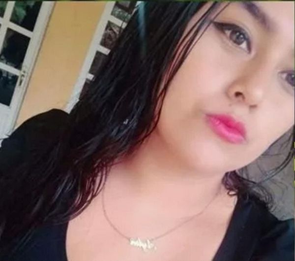 ¡PIERDE LA VIDA VENDEDORA DE TORITOS ATACADA A BALAZOS!