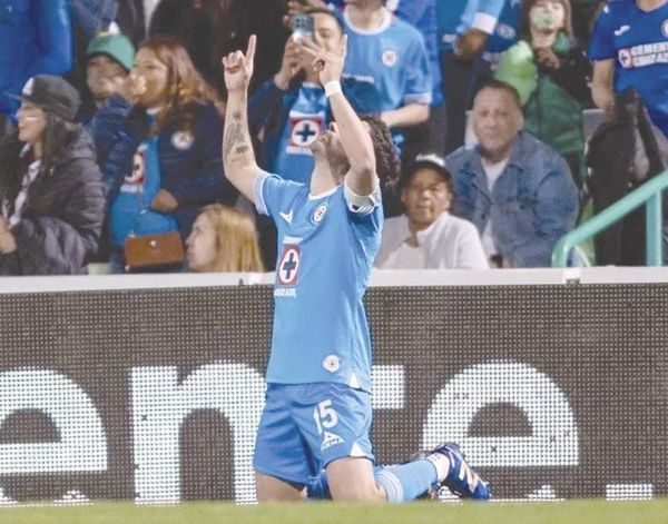 ¡CRUZ AZUL REGRESA AL TRIUNFO!