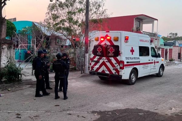 ¡JOVEN SE DISPARA EN EL PECHO PARA ACABAR CON SU VIDA!